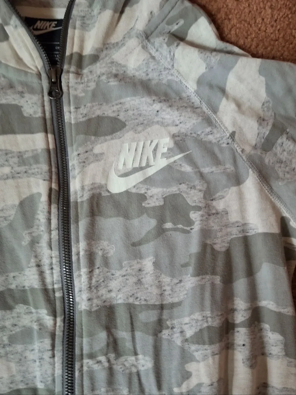 Nike Womens Thin Camouflage Jacket